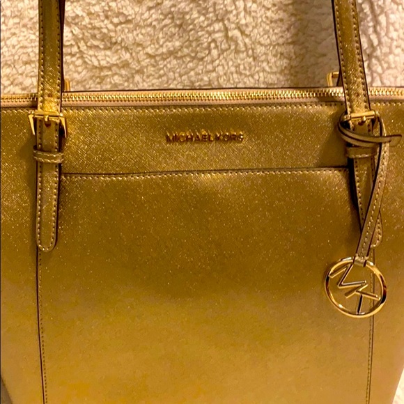 Michael Kors tote - Picture 2 of 7